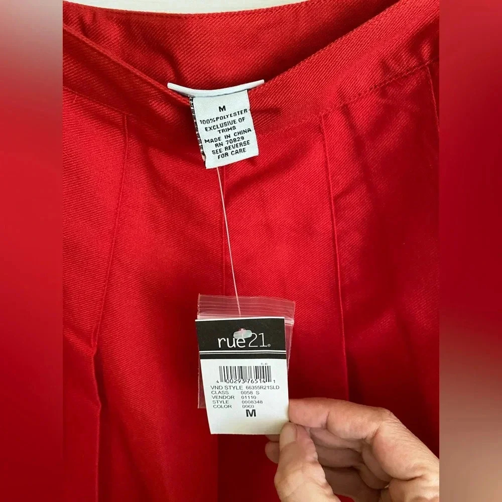 Rue21 red pleated skirt medium NWT - Picture 4 of 4